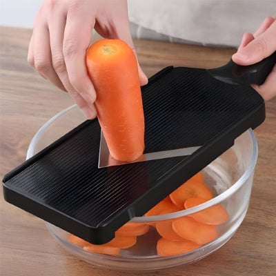 coupe legumes multifonctionne pour les carottes