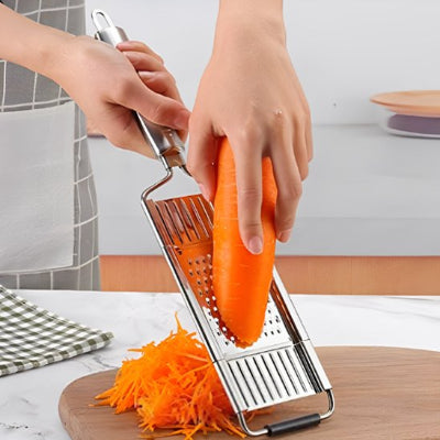 coupe legumes qui rape les carottes