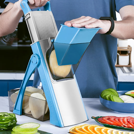 coupe pommes de terre avec une mandoline cuisine trancho